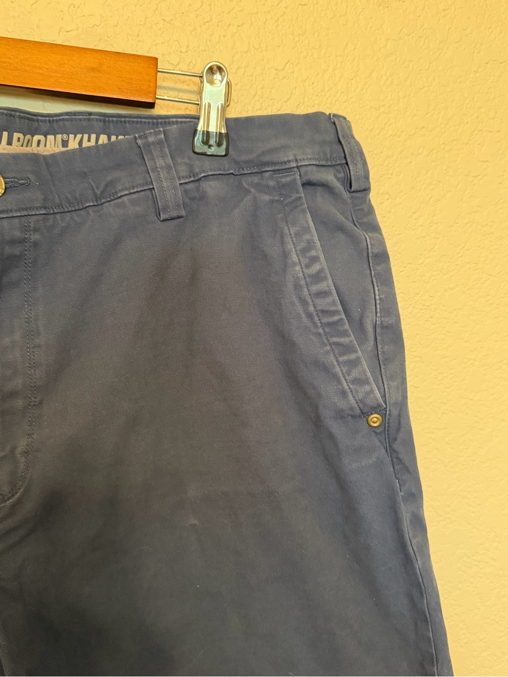 Duluth Trading DuluthFlex Ballroom Blue Relaxed Fit Casual Style Shorts Size 38 - Picture 4 of 13